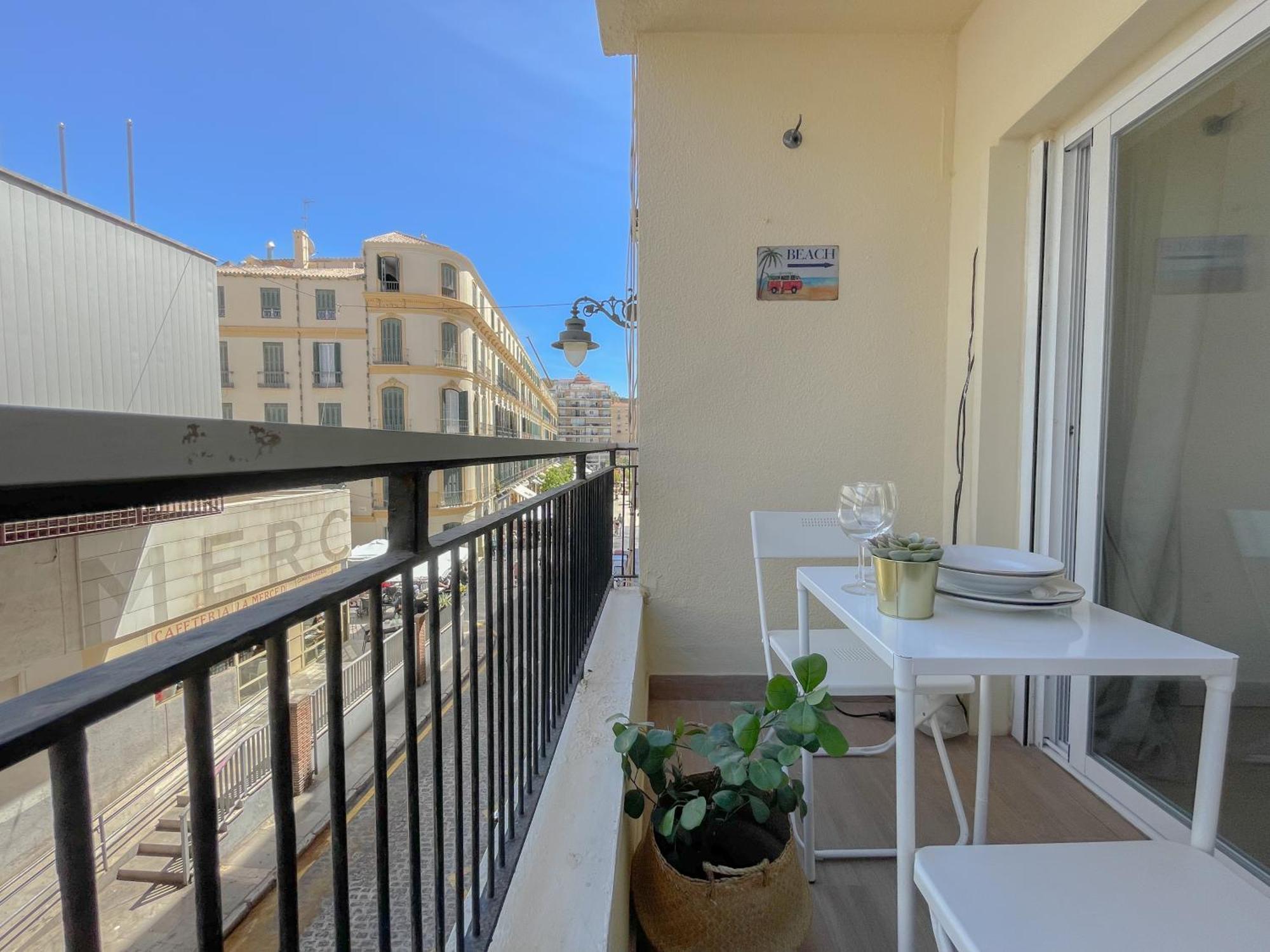 Moderno Apartamento Plz De La Merced Μάλαγα Εξωτερικό φωτογραφία